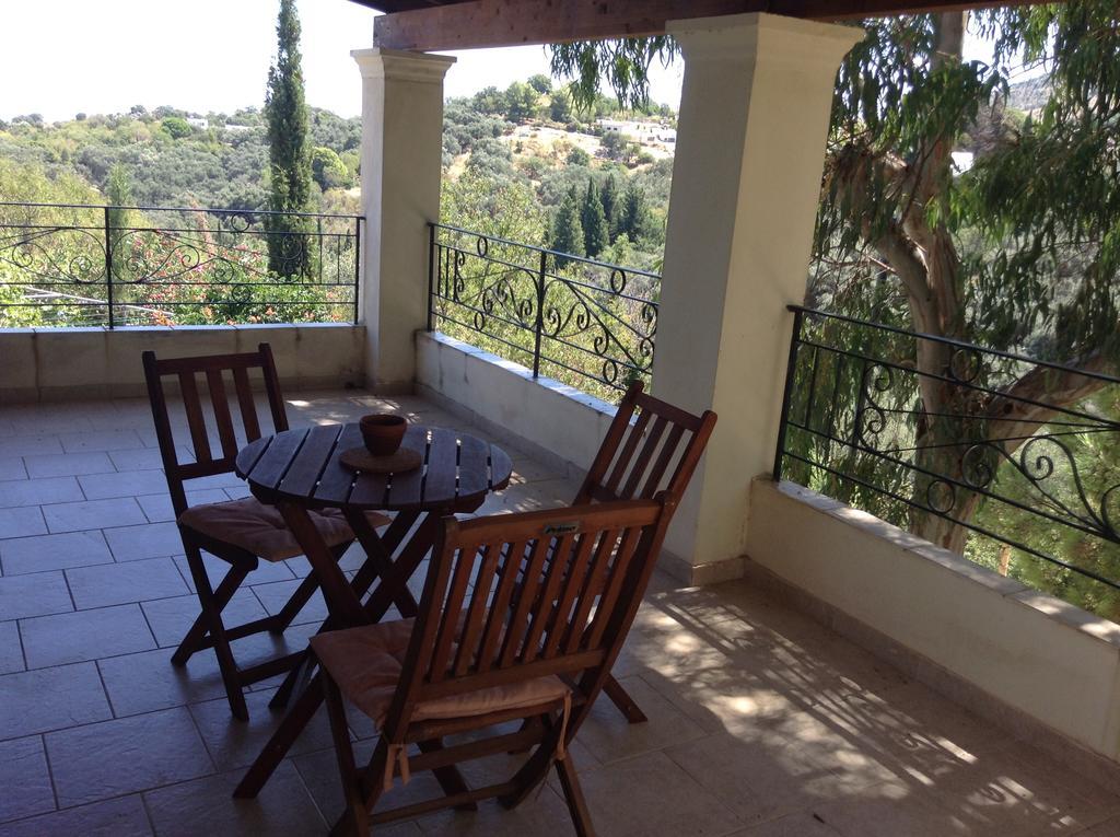 Olive Villas Anapaftíria 외부 사진